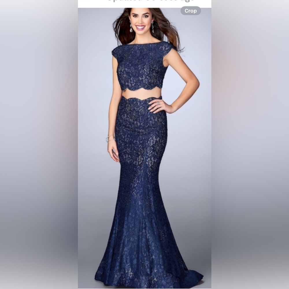 LA FEMME 2 pc Navy Gown
